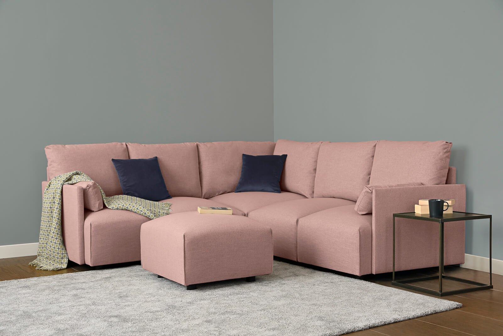 HB04-medium-corner-sofa-footstool-3q-rosewater-3x3-lifestyle