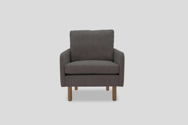 HB03-armchair-seal-front-honey